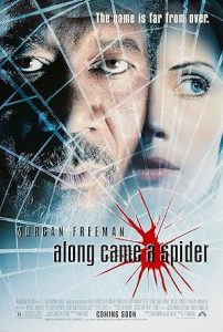 Örümceğin Maskesi izle